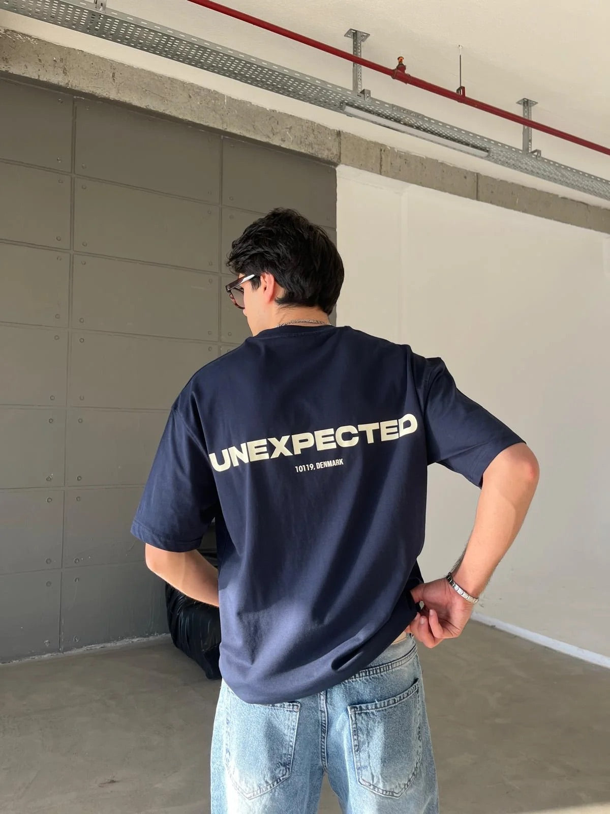 UNEXPECTED T-SHİRT