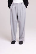 RELAXED FIT FLOWING PLEATED