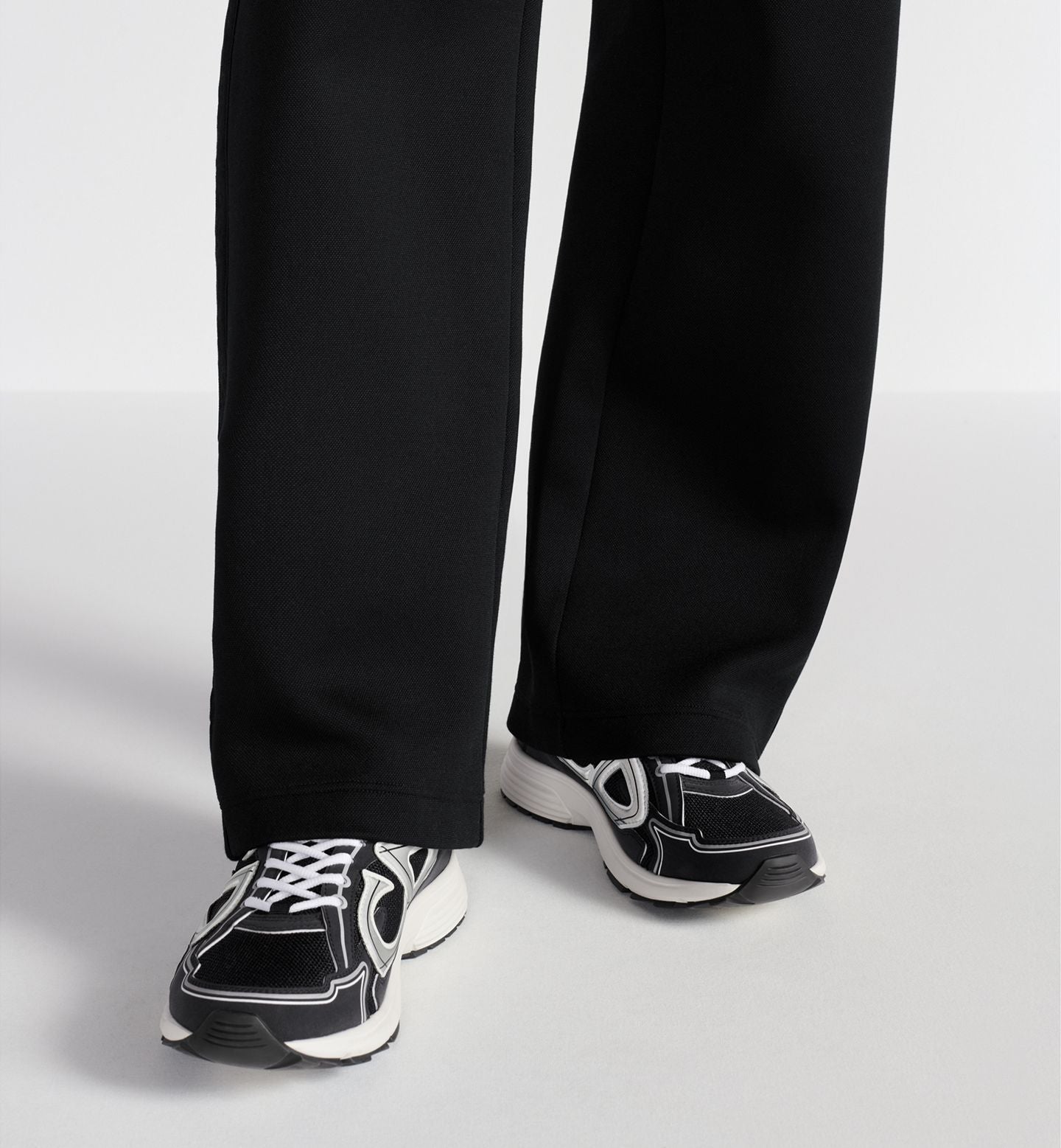 DIOR B30 Countdown Sneaker