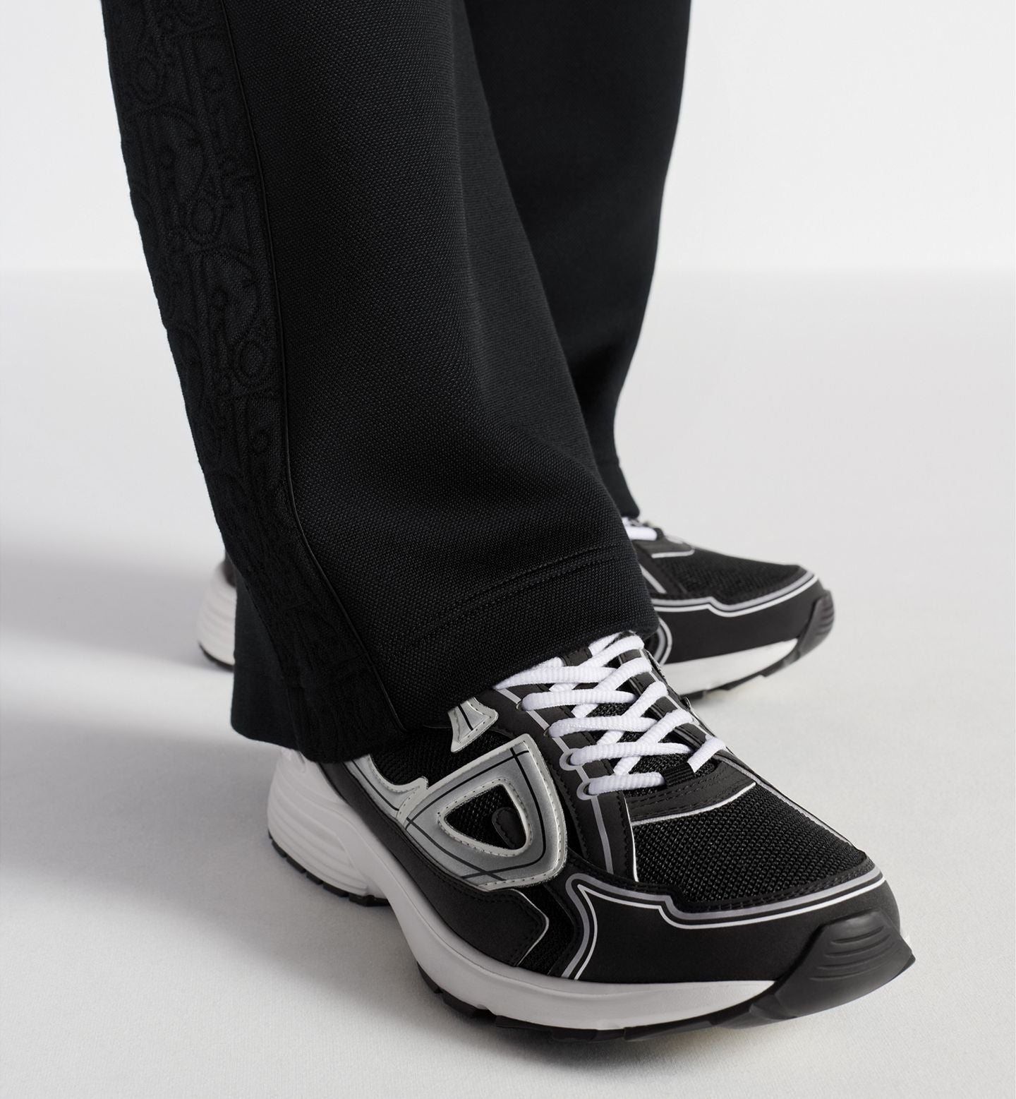 DIOR B30 Countdown Sneaker