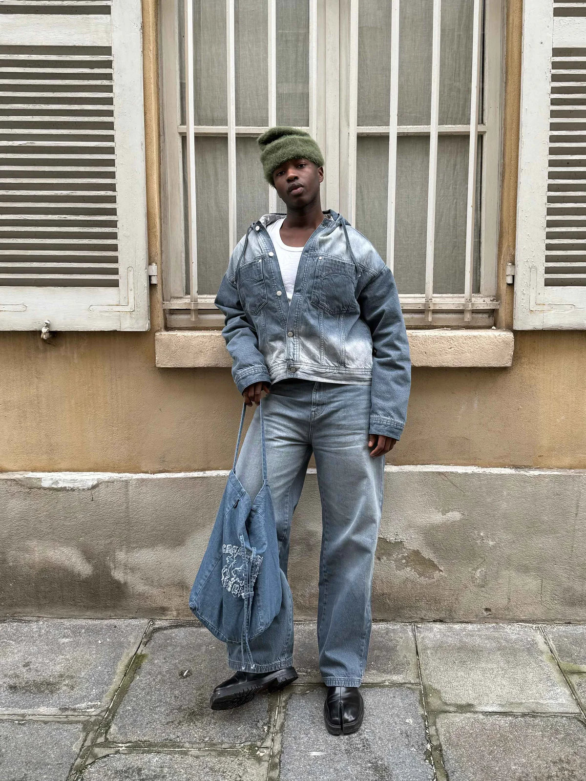 ESSENTIAL DENIM JACKET - STONE BLUE