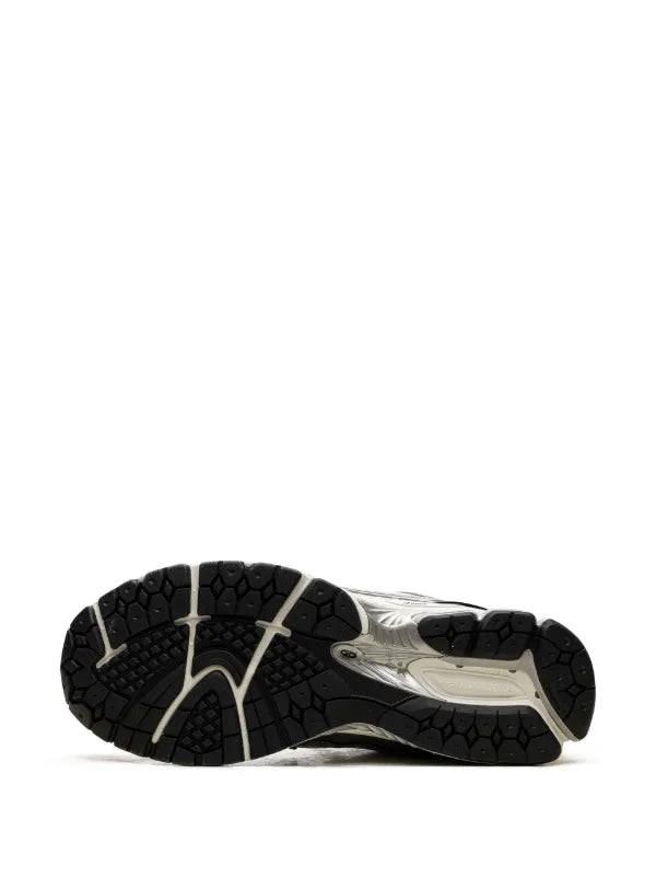 New Balance
1906R mesh sneakers