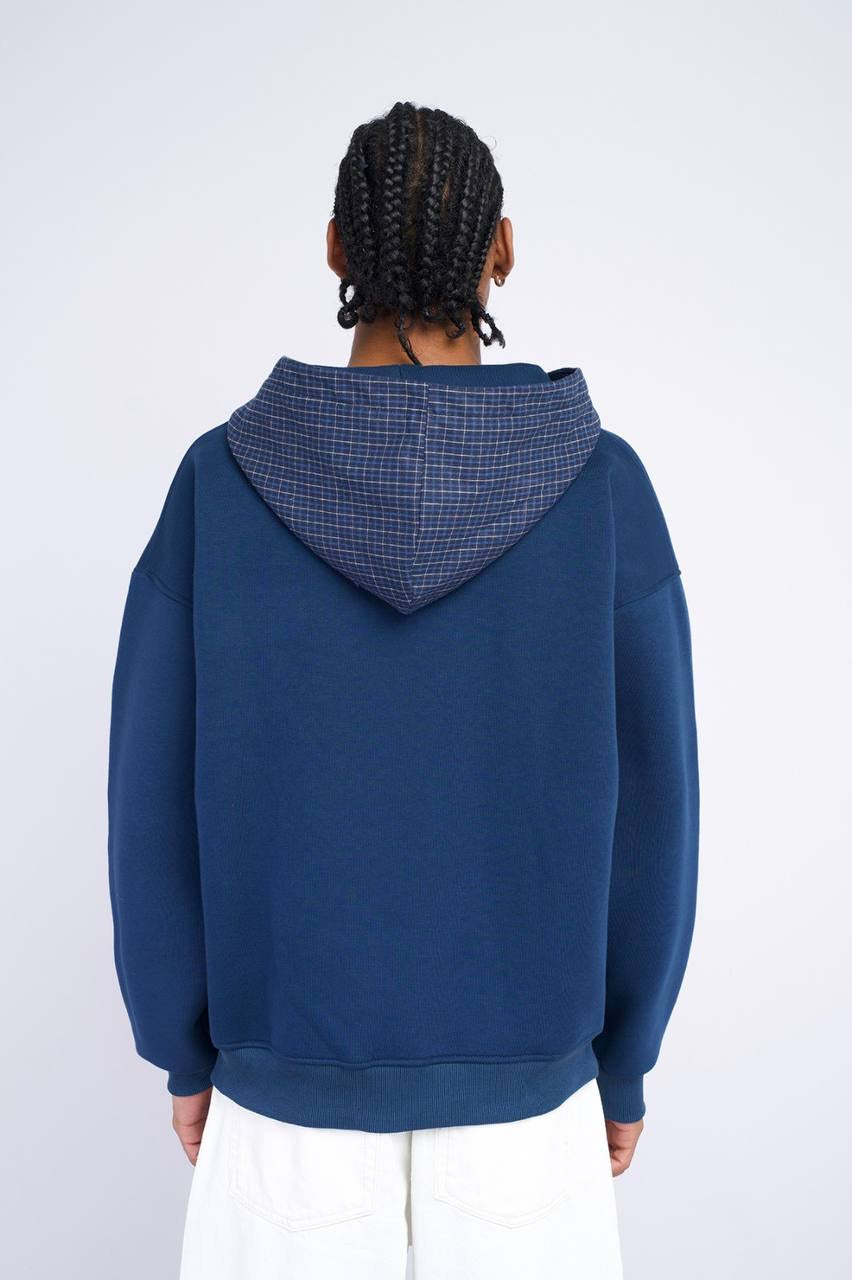 3 Thread Hoodie