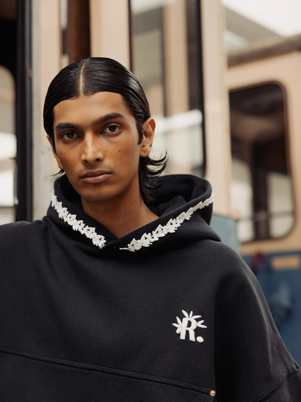 EMBROIDERED HOOD HOODIE