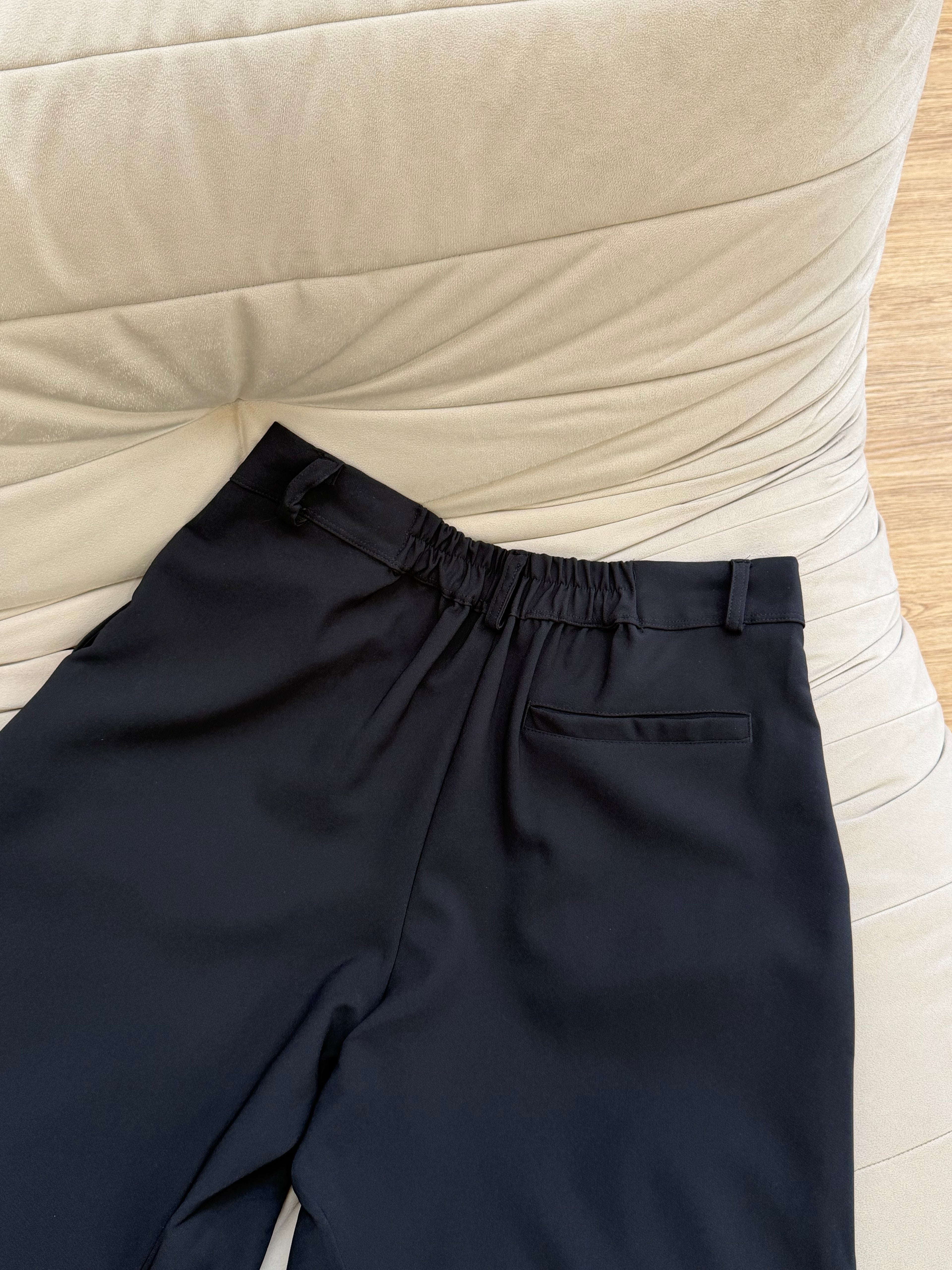 RELAXED FIT BERMUDA SHORTS