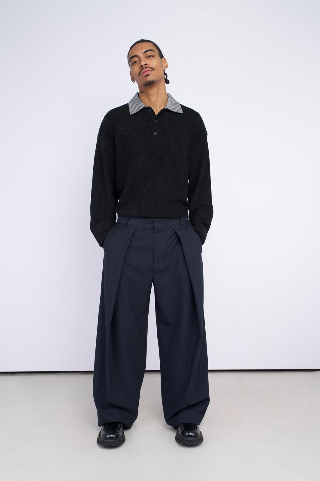 Long sleeve knitwear with collar