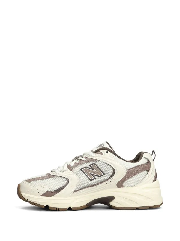 New Balance
530 sneakers