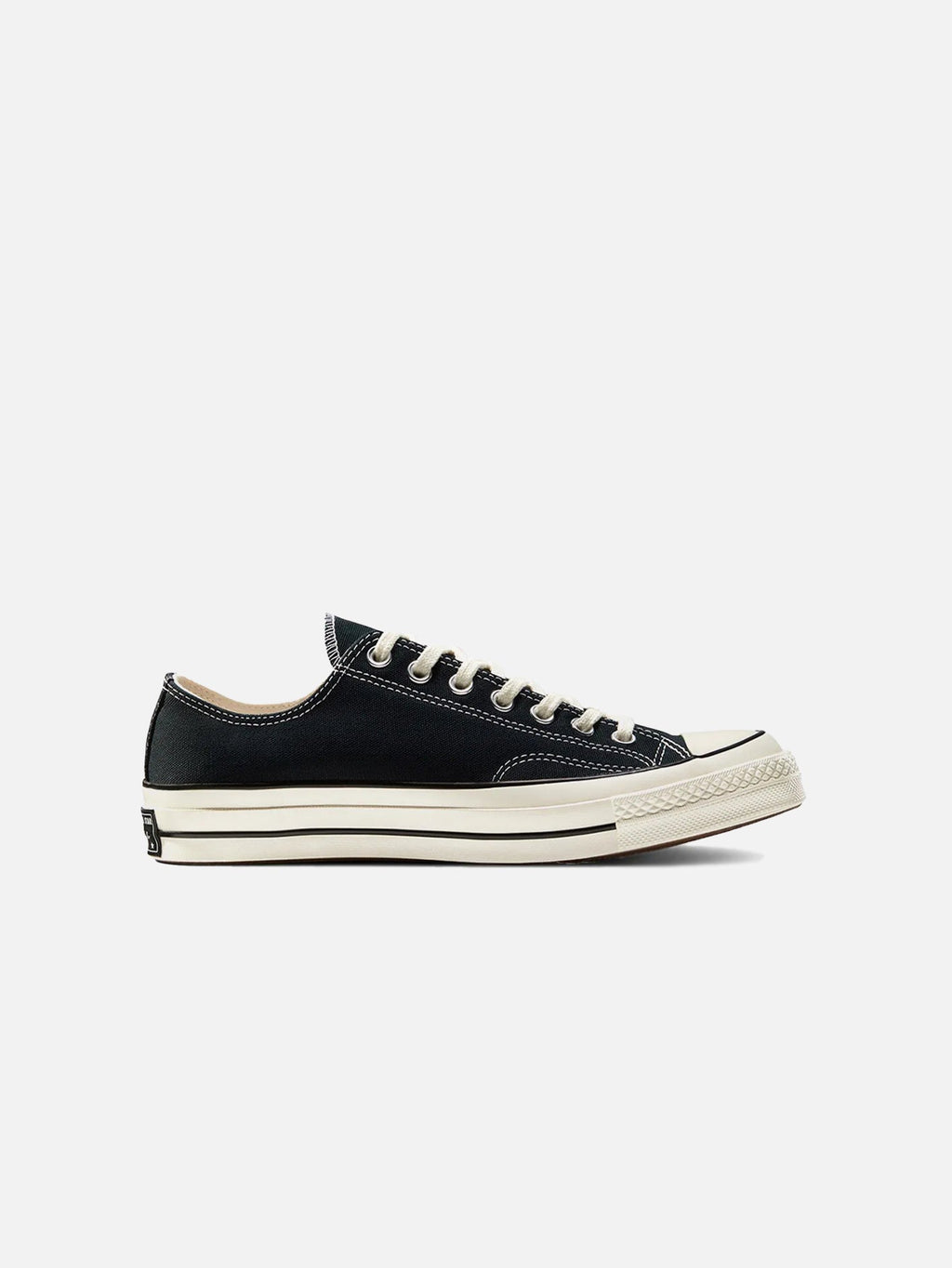 CONVERSE
Men's Chuck 70 - Black
