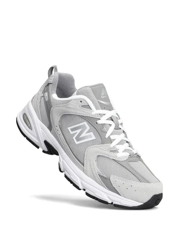 New Balance
suede sneakers