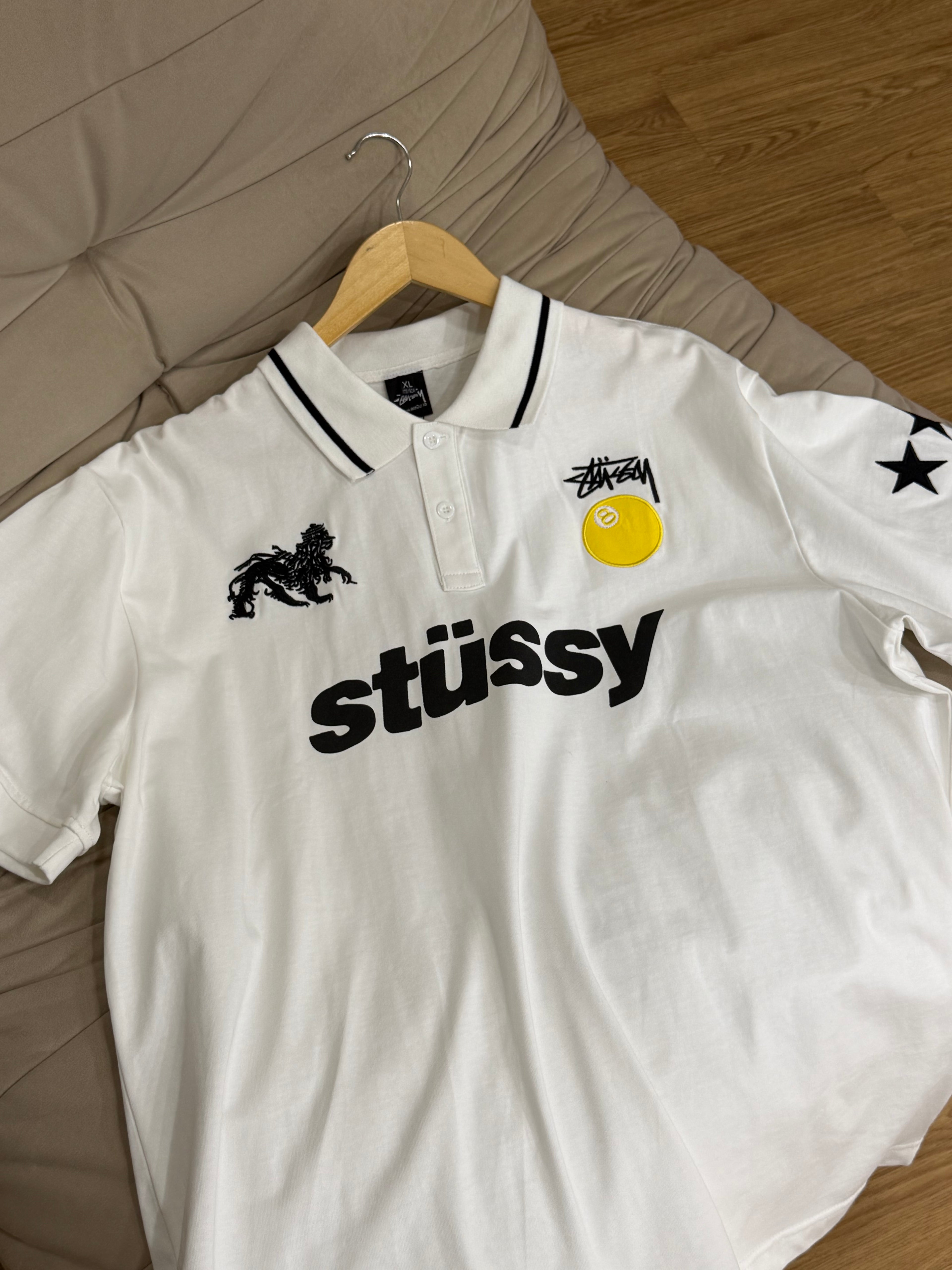 STÜSSY T-SHIRT