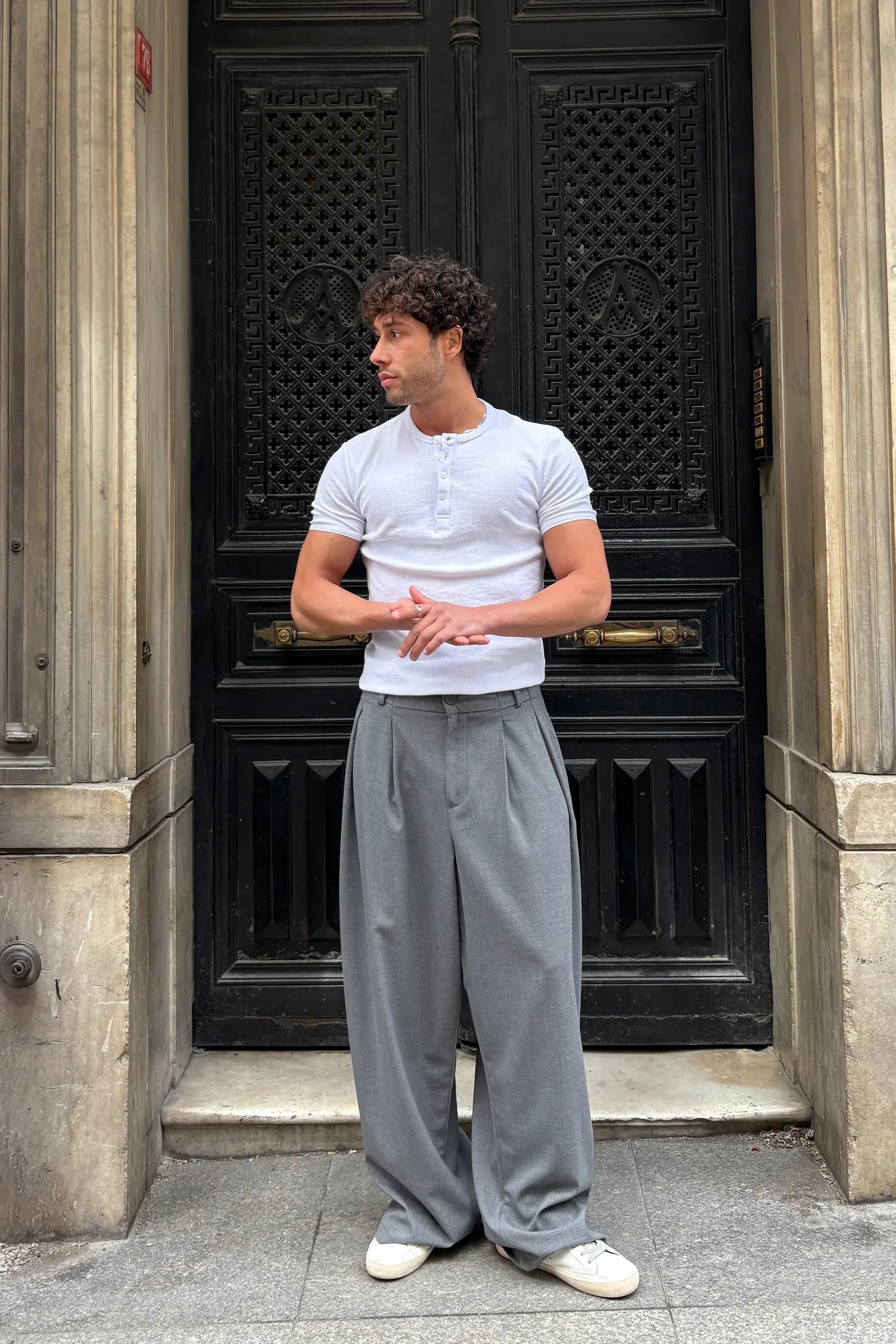 Button-down slim-fit t-shirt