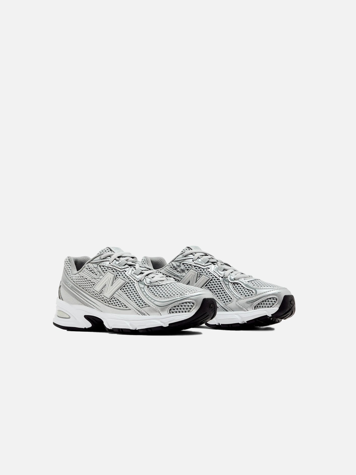 NEW BALANCE
740 "Silver Castlerock