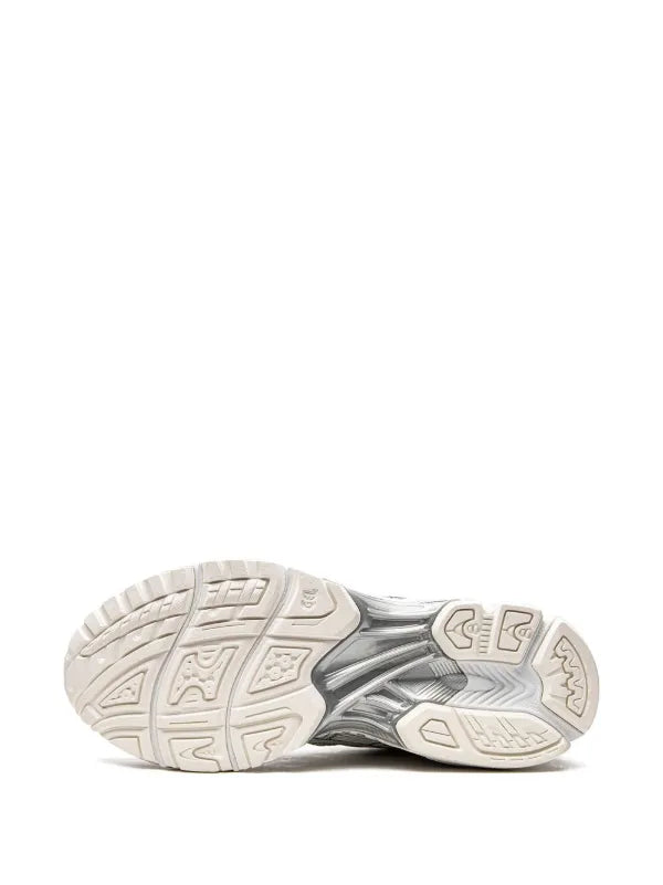 ASICS
x JJJJound Gel-Kayano 14 "Silver/White" sneakers