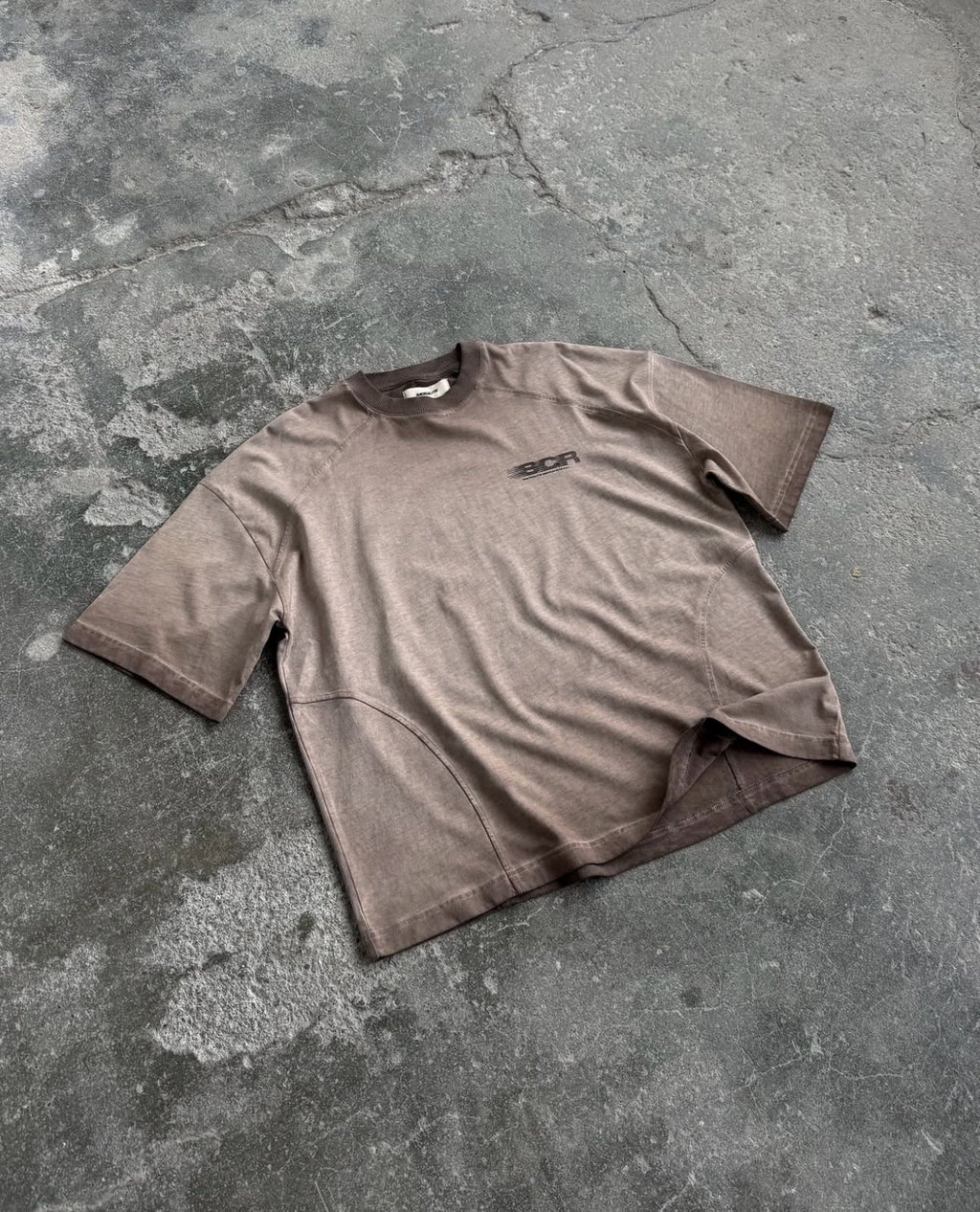 BROWN SCR T-SHIRT