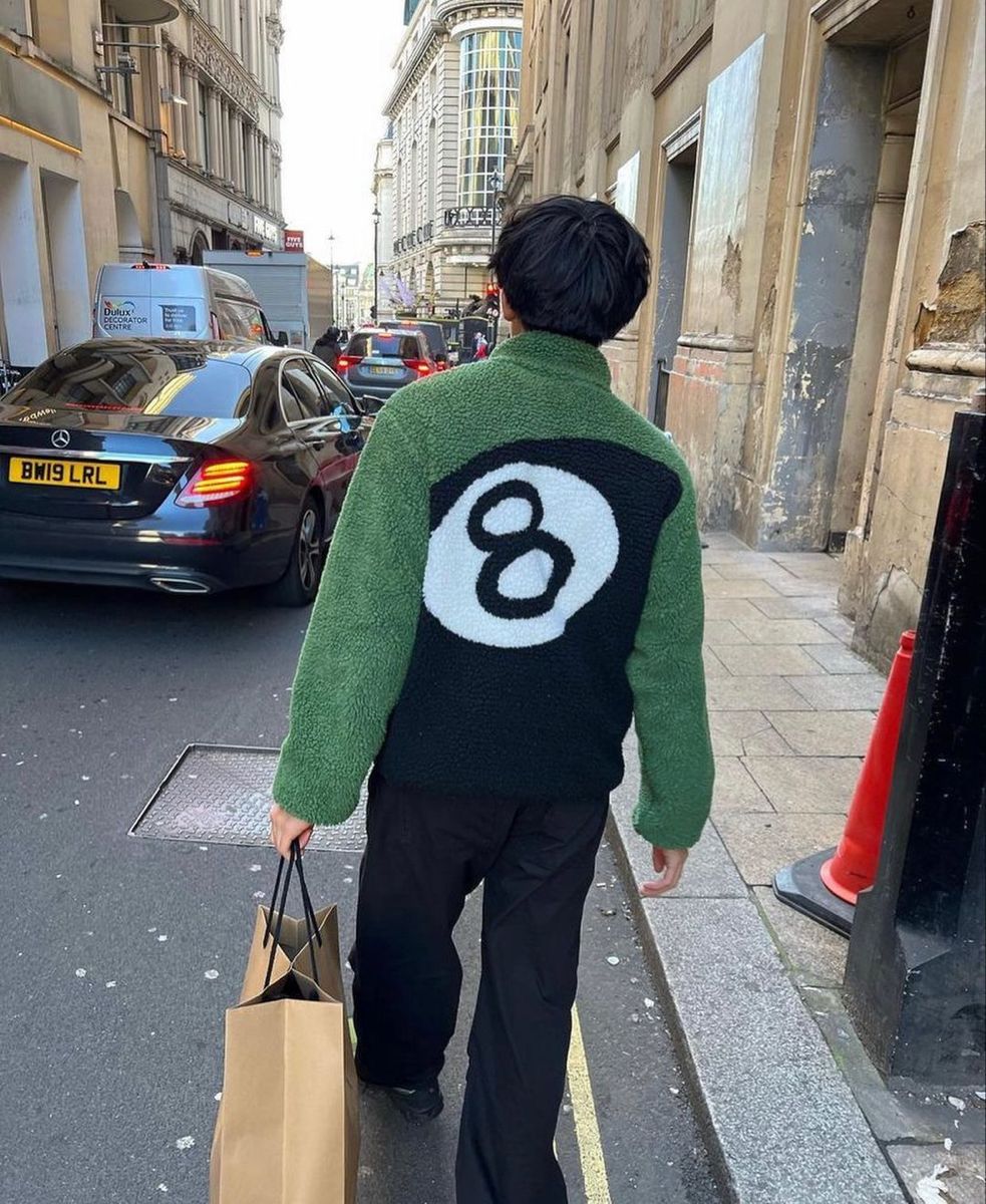 STUSSY 8 BALL SHERPA REVERSIBLE JACKET – GREEN