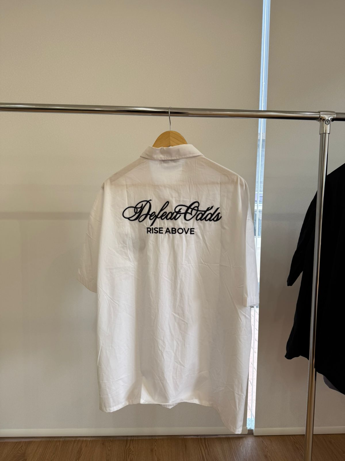 SHORT-SLEEVE WHITE MONOGRAM SHIRT