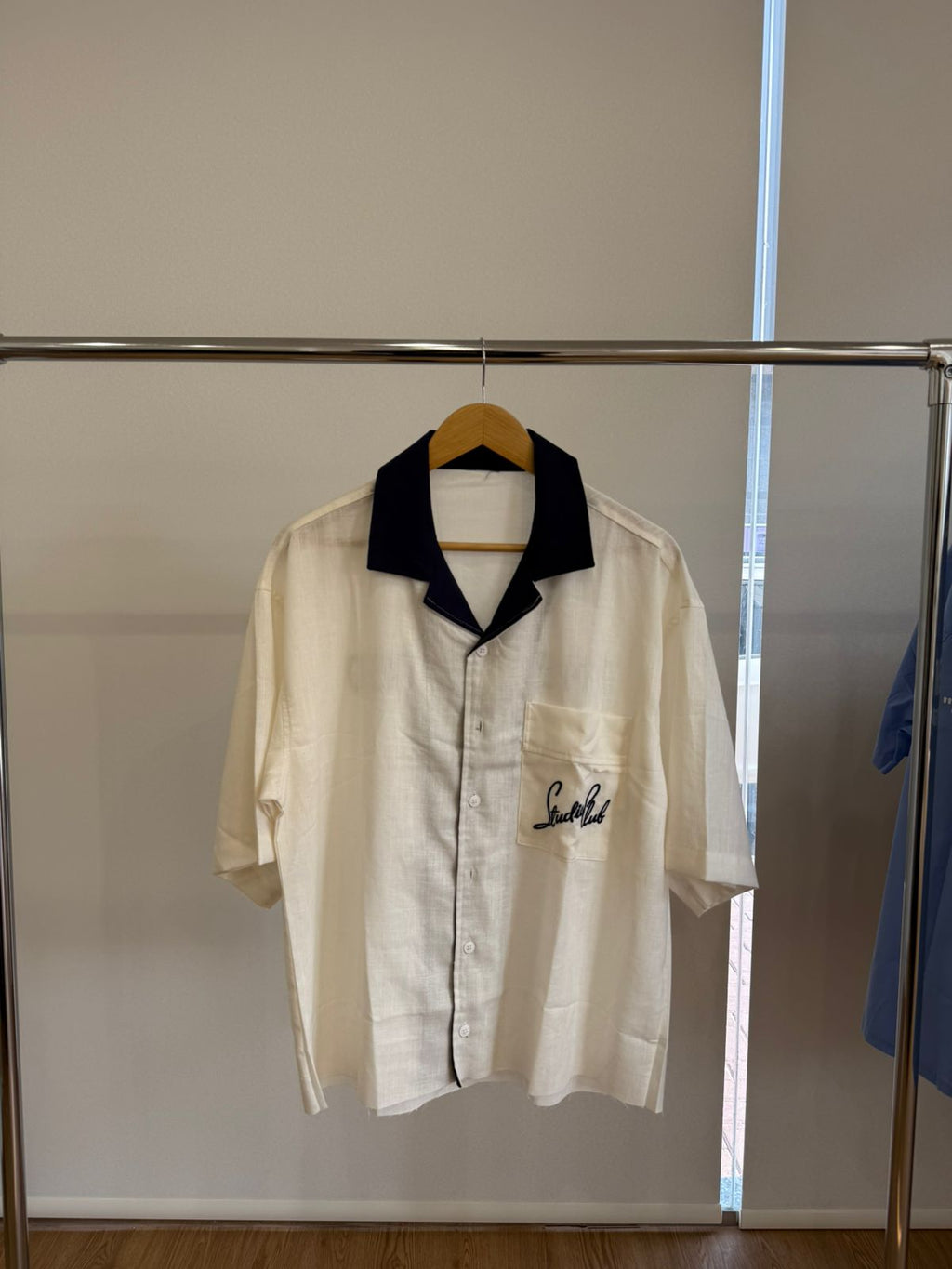 CREAM & NAVY BOWLING SHIRT - UNEXPECTED