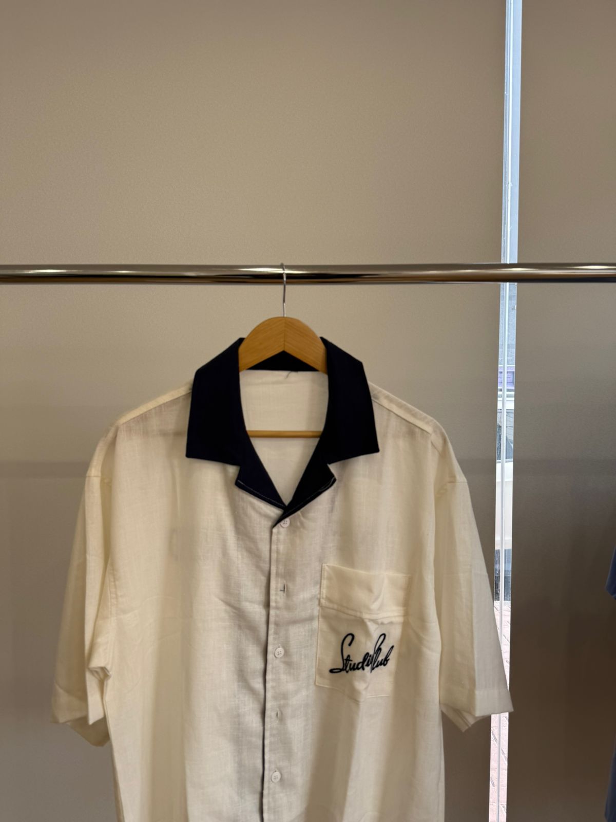 CREAM & NAVY BOWLING SHIRT - UNEXPECTED