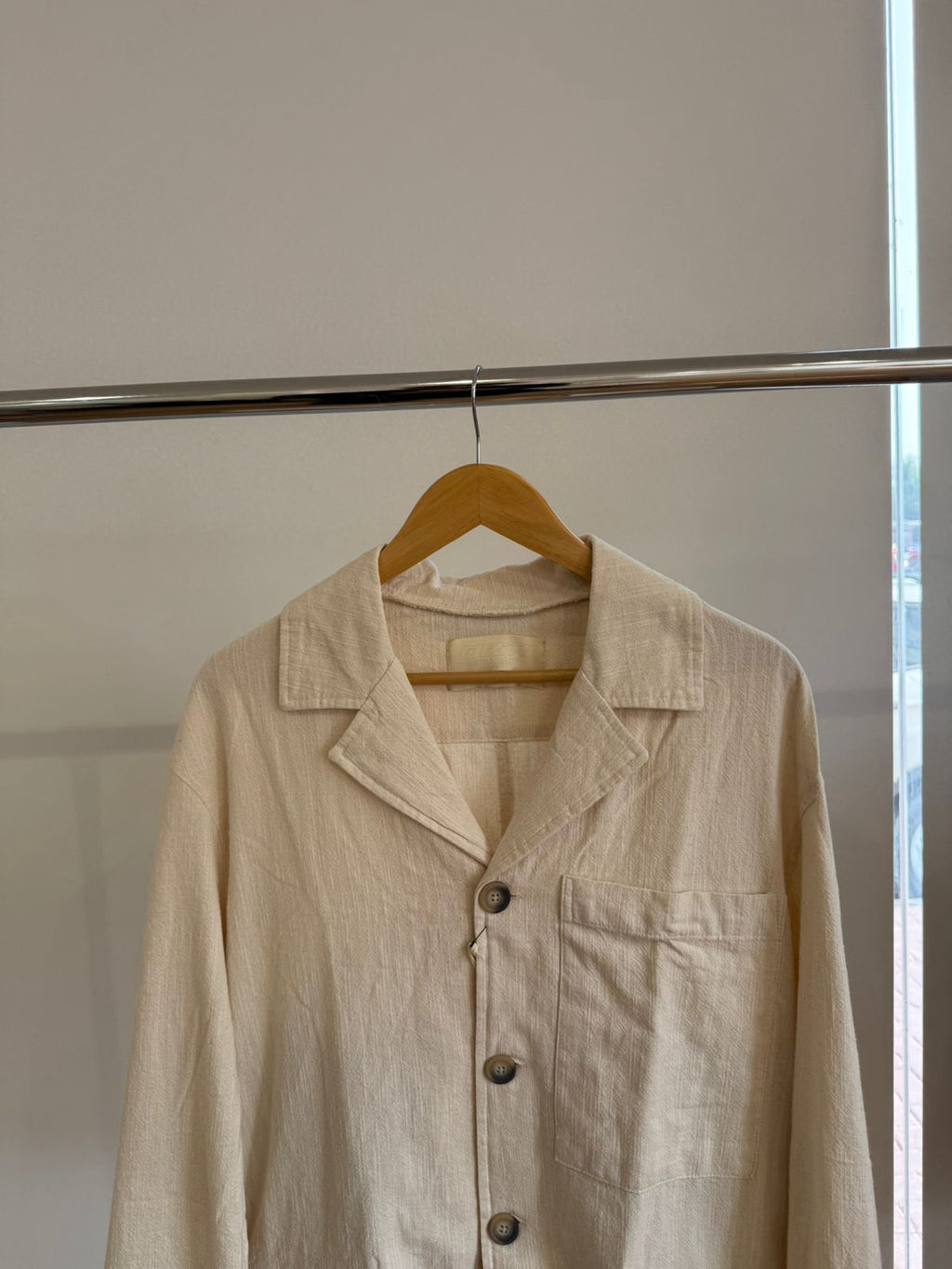 CREAM LONG-SLEEVE CAMP SHIRT