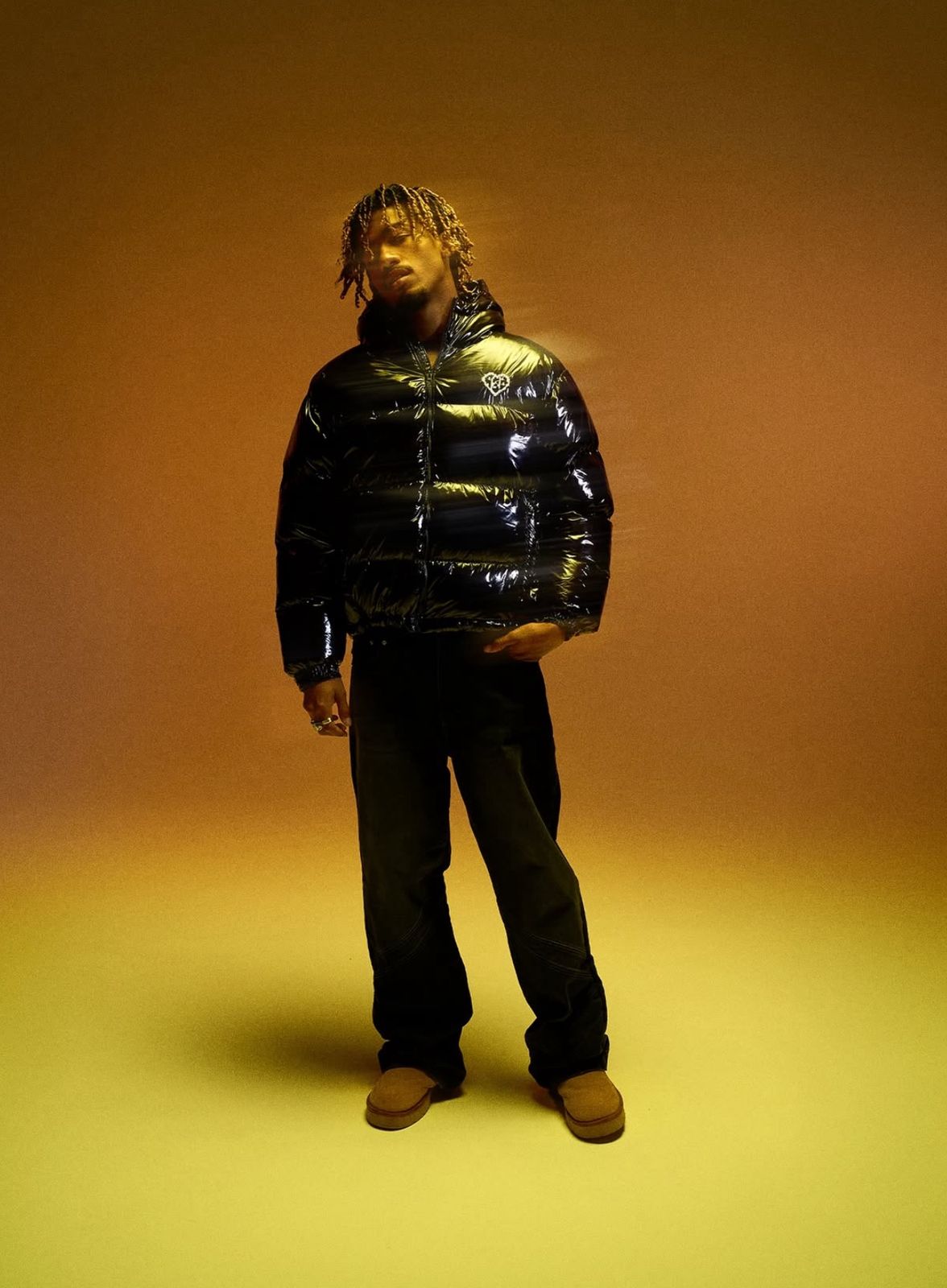 BLACK SHINY PUFFER JACKET