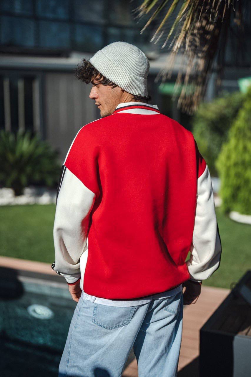 RED POLO COLLAR SWEATSHIRT