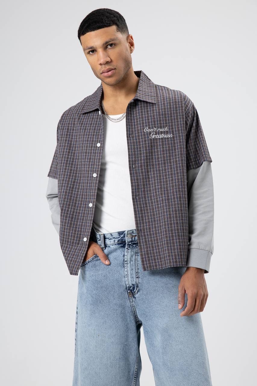 DARK BROWN CHECKERED SHORT-SLEEVE SHIRT