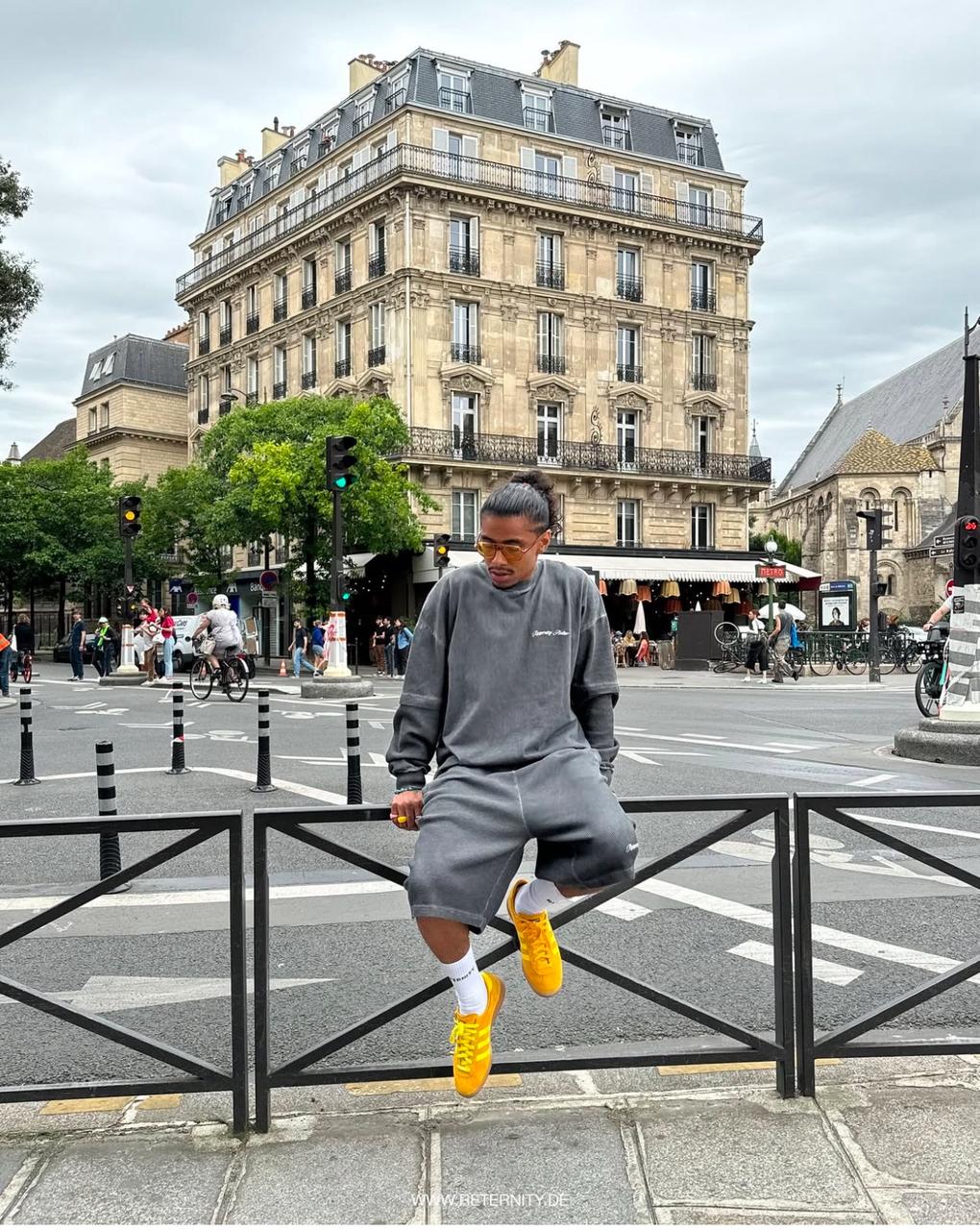 CHARCOAL WAFFLE KNIT SHORTS