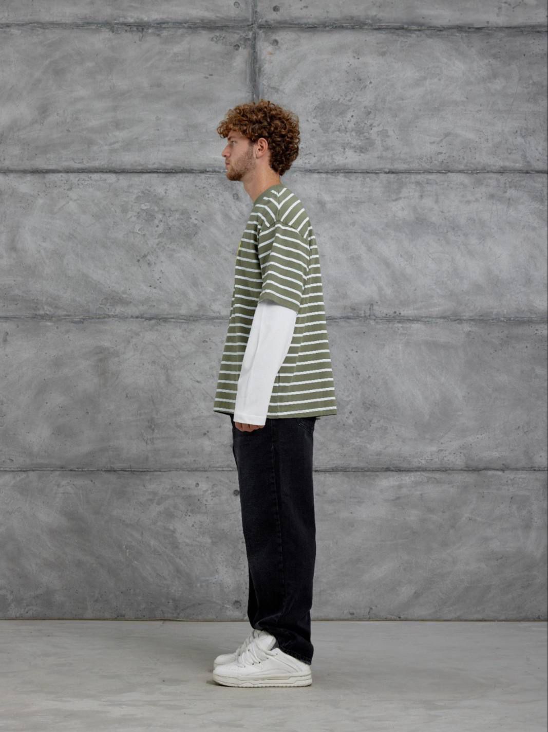 GREEN STRIPED WHITE-SLEEVE SWEATSHIRT