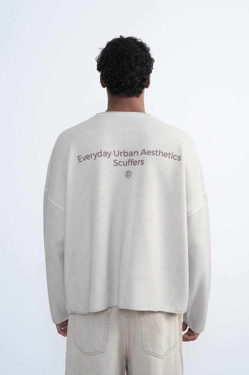 CREAM RIBBED SWEATSHIRT