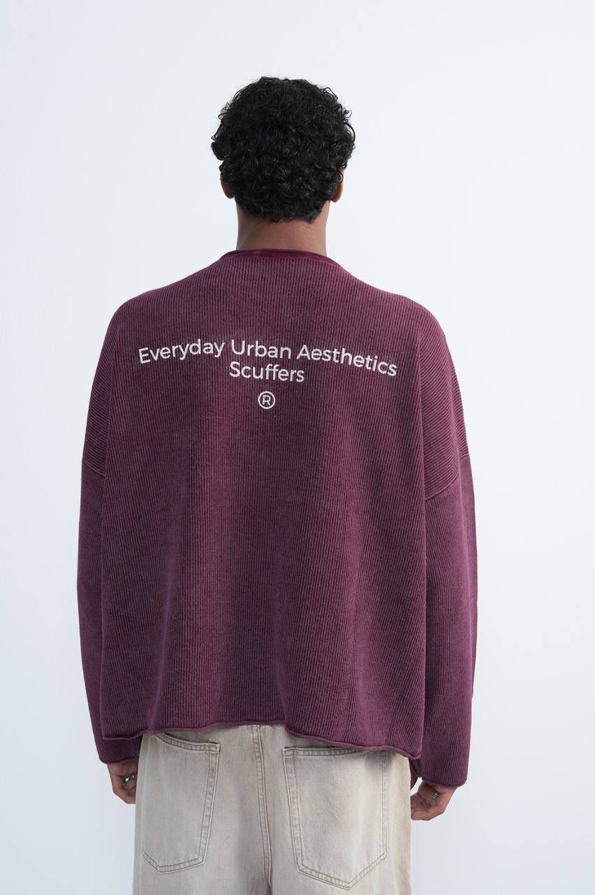 BURGUNDY RIBBED SWEATSHIRT