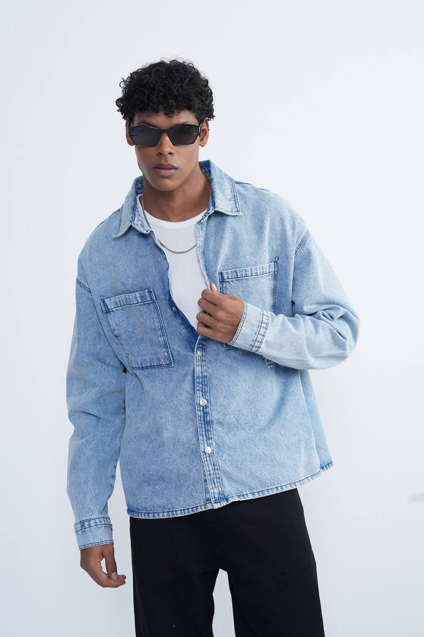 LIGHT WASH DENIM LONG-SLEEVE OVERSHIRT
