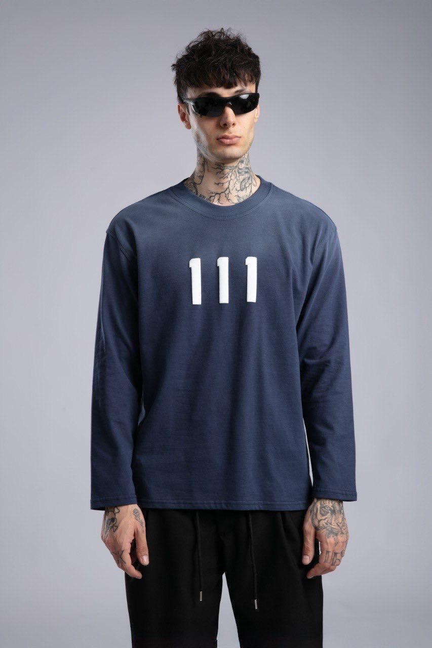 NAVY BLUE TRIPLE SWEATSHIRT