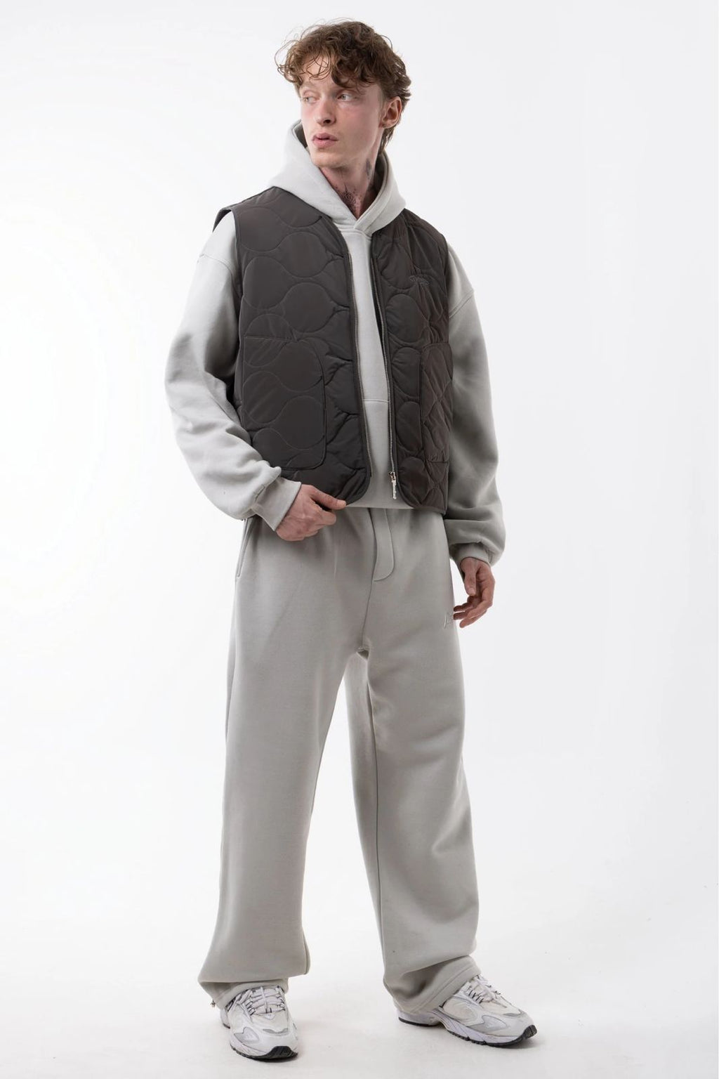 DARK BROWN QUILTED VEST