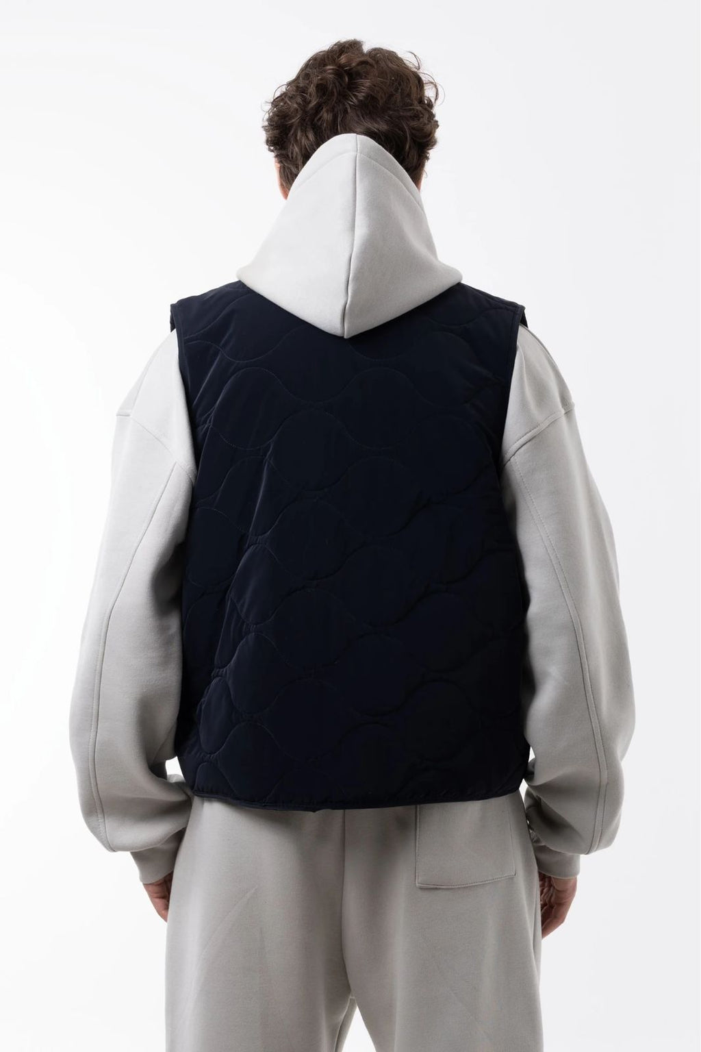 DARK NAVY QUILTED VEST